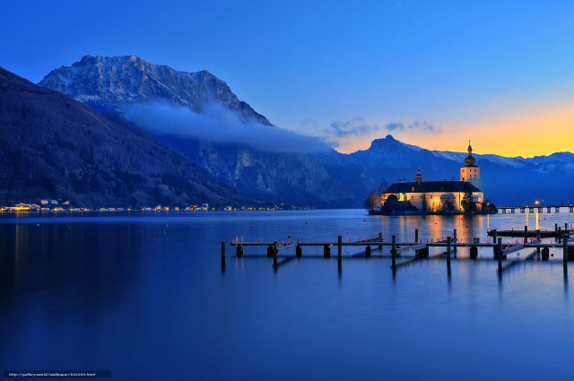 Large body of water small free wallpaper for desktop - medium preview image