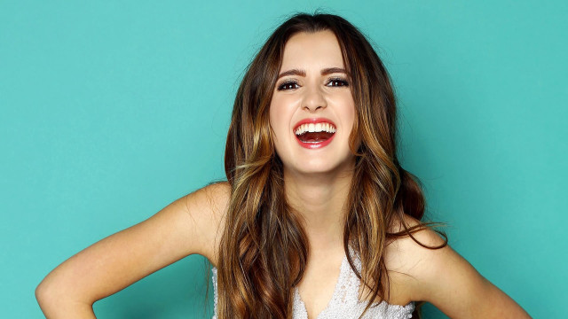 Woman long hair smile happy free wallpaper for desktop - medium preview image