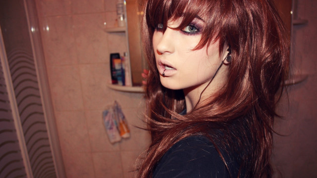 Woman long hair bathroom shower free wallpaper for desktop - medium preview image