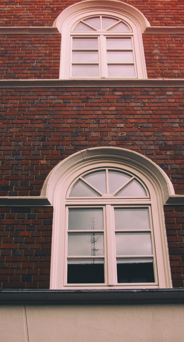 Clock brick building tower tree free wallpaper for mobile - medium preview image