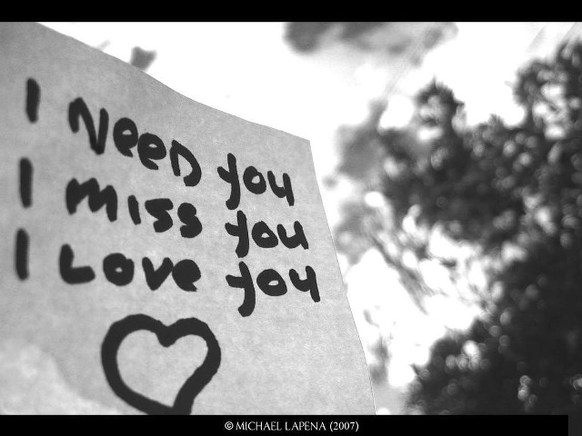 Love letter miss you greyscale free wallpaper for desktop - medium preview image