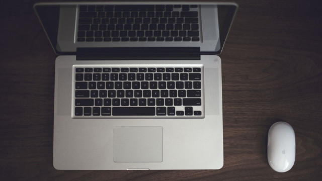 Laptop wooden desk mouse mousepad free wallpaper for desktop - medium preview image