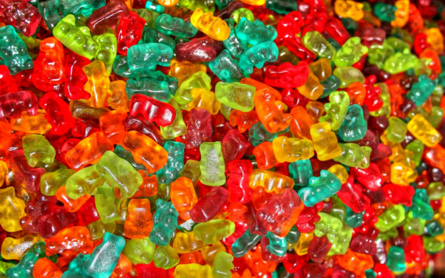 Gummy bears table fruit salad free wallpaper for desktop - medium preview image