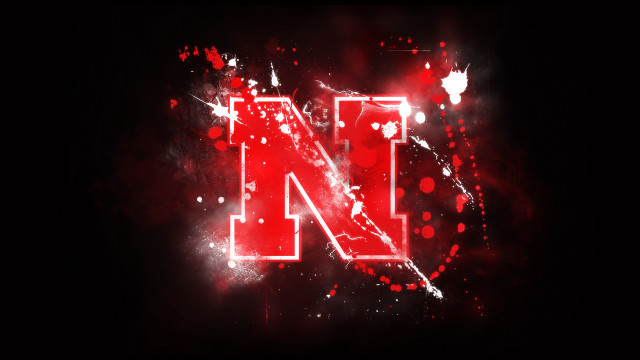 Red letter n splatters sparkles free wallpaper for desktop - medium preview image