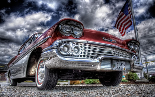 Red car flag hood cloudy free wallpaper for desktop - medium preview image