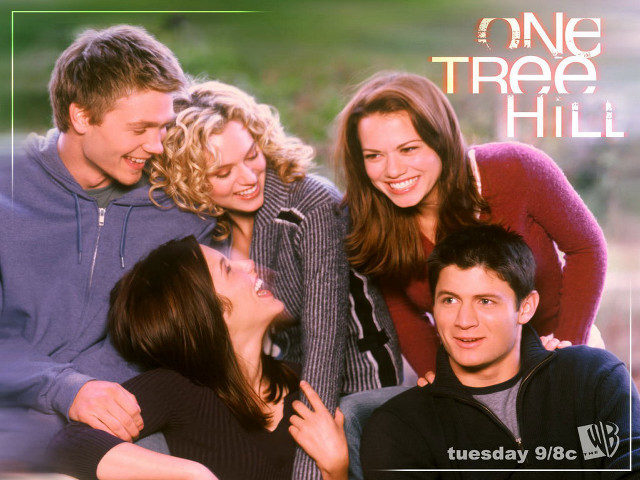 One tree hill smiling group free wallpaper for desktop - medium preview image