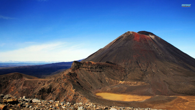 Mountain peak tiltshift murata archibald free wallpaper for desktop - medium preview image