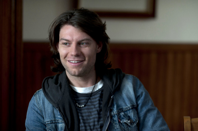 Man denim jacket white shirt #2 free wallpaper for desktop - medium preview image