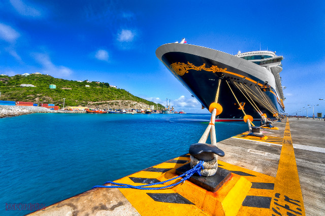 Cruise ship docked life raft free wallpaper for desktop - medium preview image