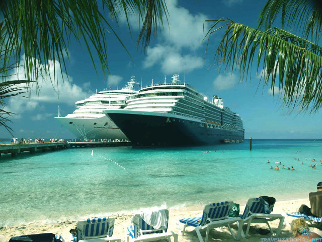Cruise ship beach lounge swimming free wallpaper for desktop - medium preview image