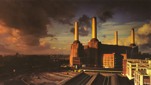 Factory smokestacks train tracks cloudy free wallpaper for desktop - medium preview image