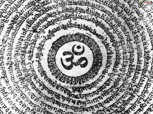 Spiral omen symbol image center free wallpaper for desktop - medium preview image