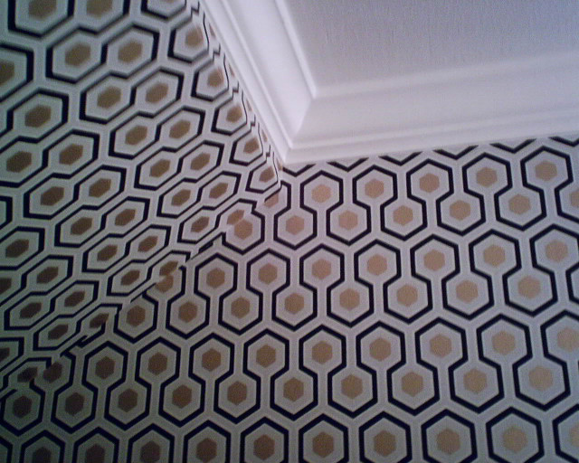 Bathroom black white pattern floor free wallpaper for desktop - medium preview image