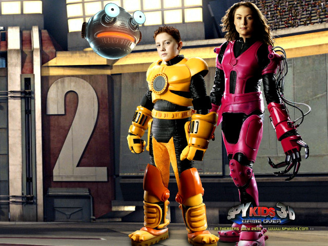 Couple people standing room clock free wallpaper for desktop - medium preview image