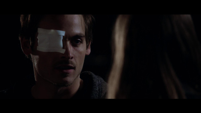 Man bandaged eye patch woman free wallpaper for desktop - medium preview image