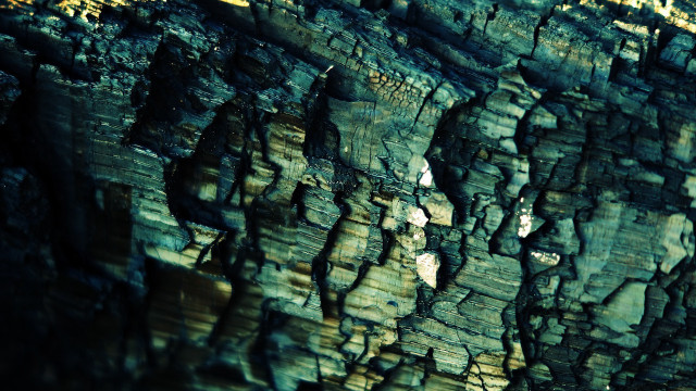 Close up rock formation sky free wallpaper for desktop - medium preview image