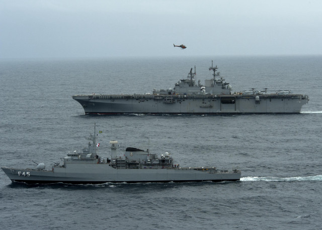 Two ships ocean bird helicopter free wallpaper for desktop - medium preview image