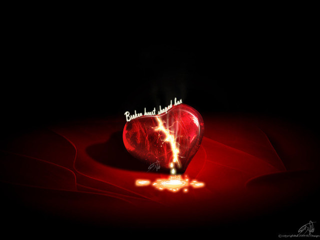 Heart lightning bolt message middle free wallpaper for desktop - medium preview image