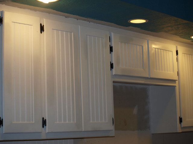 Kitchen white cabinets blue ceiling free wallpaper for desktop - medium preview image