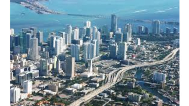 Tokyo cityscape bridge highrises river free wallpaper for desktop - medium preview image