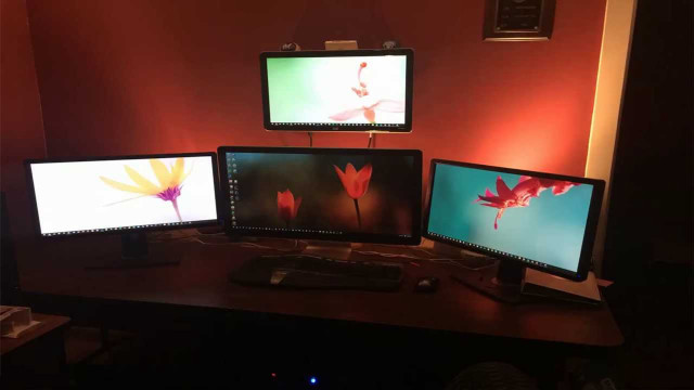 Three computer monitors desk red free wallpaper for desktop - medium preview image