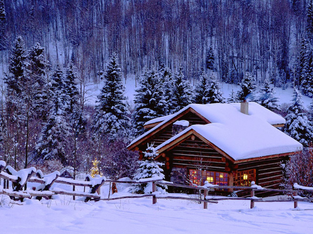 Cabin in the woods snow free wallpaper for desktop - medium preview image