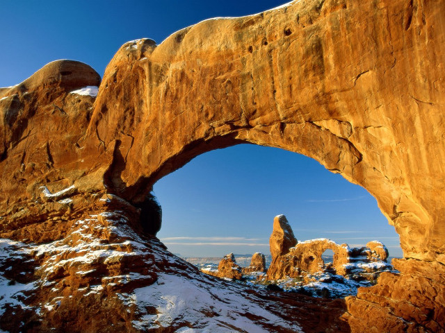 Rock arch snow sky mountain free wallpaper for desktop - medium preview image