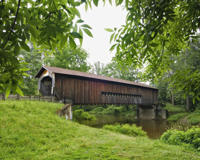 Covered bridge river wooded area free wallpaper for desktop - medium preview image