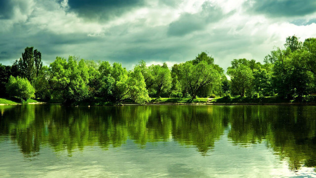 Lake trees clouds background cloudy free wallpaper for desktop - medium preview image