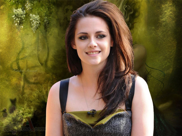 Woman long hair smiling green free wallpaper for desktop - medium preview image