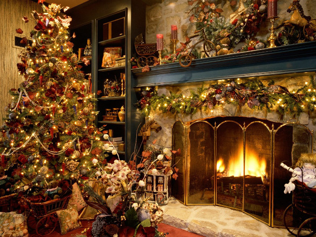 Christmas tree living room fireplace #2 free wallpaper for desktop - medium preview image