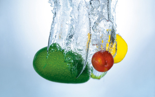 Fruit drop glass water lime free wallpaper for desktop - medium preview image