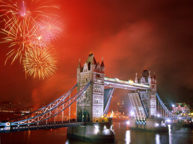 Fireworks tower bridge london night #4 free wallpaper for desktop - medium preview image