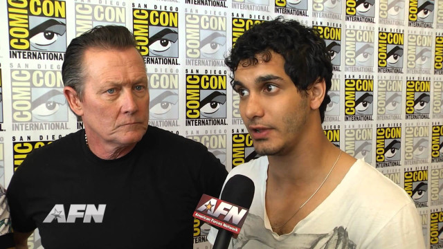 Man microphone talking 2boys parody free wallpaper for desktop - medium preview image