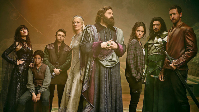 Group people wall man long free wallpaper for desktop - medium preview image