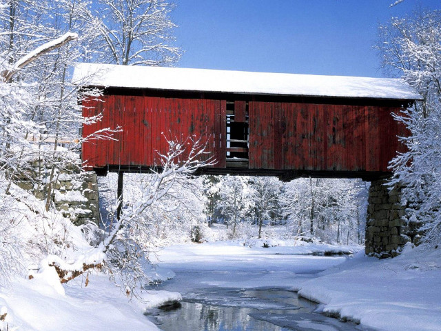 Red covered bridge snowy woods free wallpaper for desktop - medium preview image