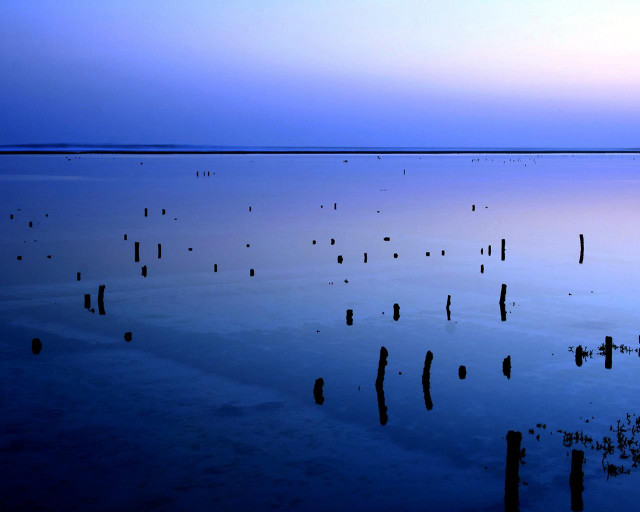 Water poles sky background nature #2 free wallpaper for desktop - medium preview image