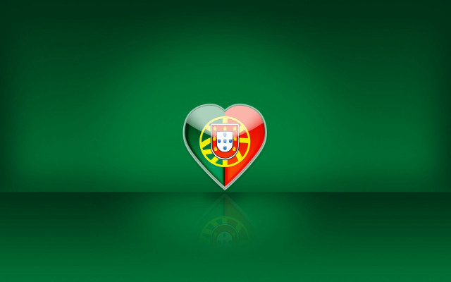 Heart shaped portugal flag green #3 free wallpaper for desktop - medium preview image
