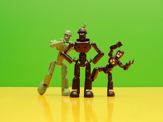 Lego figures group table green free wallpaper for desktop - medium preview image