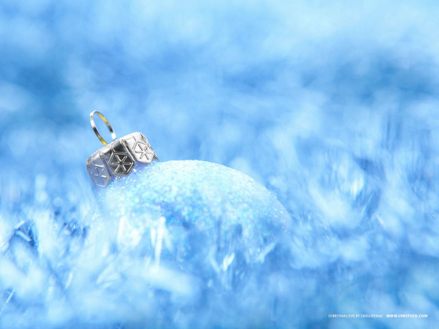 Ring blue ball snow sky #5 free wallpaper for desktop - medium preview image