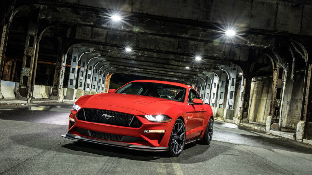 Red mustang tunnel night lights free wallpaper for desktop - medium preview image