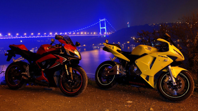 Motorcycles parked water night bridge free wallpaper for desktop - medium preview image