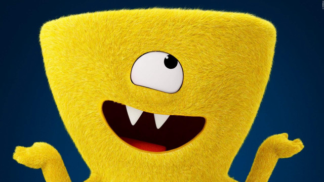 Yellow monster big eyes big free wallpaper for desktop - medium preview image