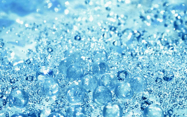 Water bubbles blue background underwater free wallpaper for desktop - medium preview image
