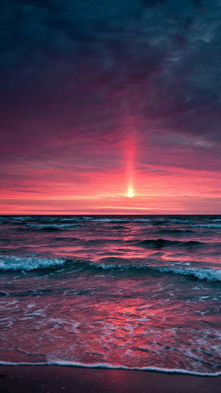 Sunset ocean red sky clouds 2 - free sunset wallpaper for mobile