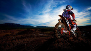 Dirt bike rider dirt track 6 - a dirt track free wallpaper