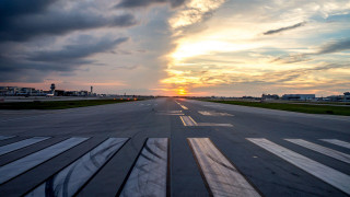 Runway sunset clouds sky background - the runway free wallpaper