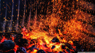 Fire bright orange red sparks - neoprimitivism free wallpaper