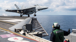 Fighter jet takeoff aircraft carrier 2 - free airplane wallpaper for desktop