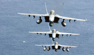 Fighter jets flying ocean formation - a group of fighter jets free wallpaper